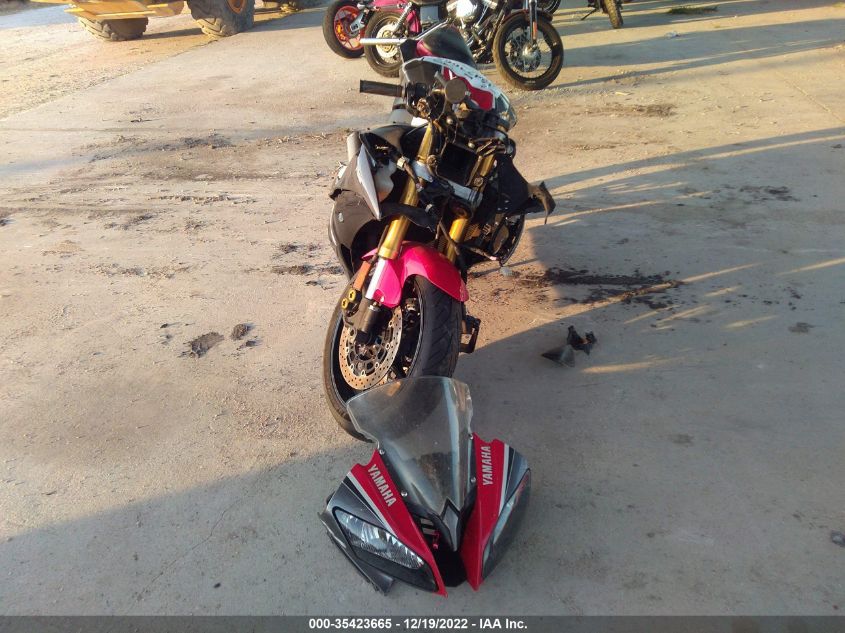 2014 YAMAHA YZFR6 JYARJ16E6EA031439