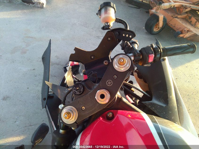 2014 YAMAHA YZFR6 JYARJ16E6EA031439