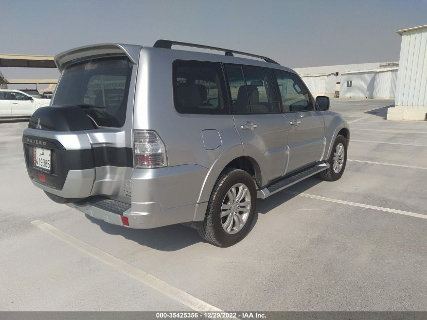 2018 MITSUBISHI PAJERO JE4NR62R9JJ706458