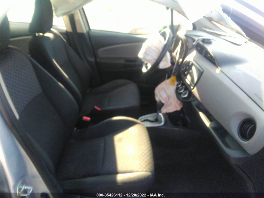 VIN VNKKTUD33HA080404 2017 TOYOTA YARIS L/SE/LE