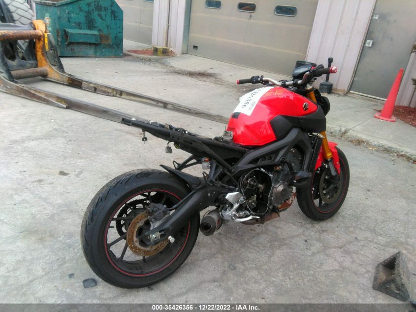 2014 YAMAHA FZ09 JYARN33E1EA002922