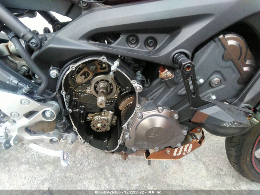 2014 YAMAHA FZ09 JYARN33E1EA002922