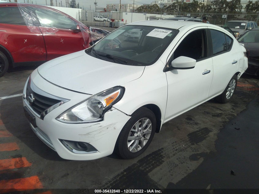 VIN 3N1CN7AP4HL831702 2017 NISSAN VERSA SEDAN SV