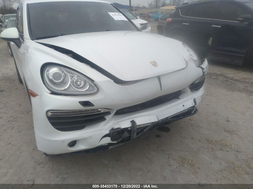 2014 PORSCHE CAYENNE WP1AA2A23ELA96319