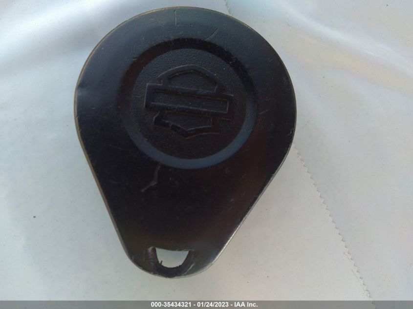 2020 HARLEY-DAVIDSON FLTRXS 1HD1KTP20LB636528
