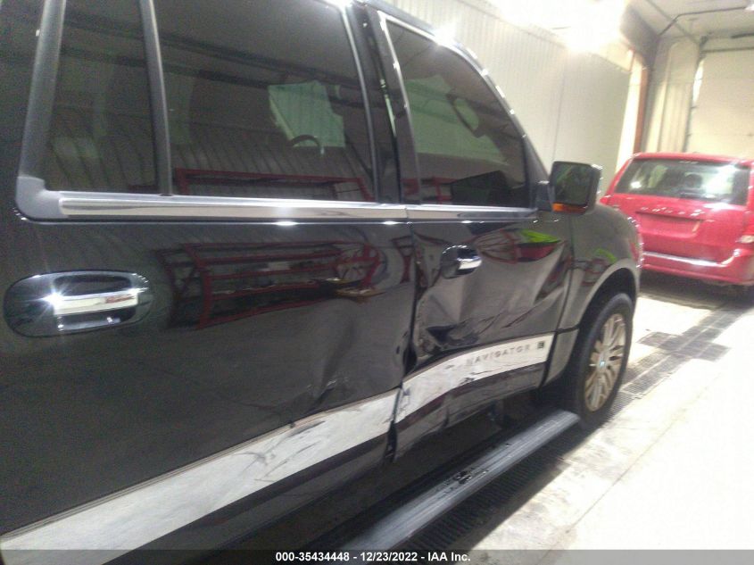 2014 LINCOLN NAVIGATOR L 5LMJJ3J54EEL06392