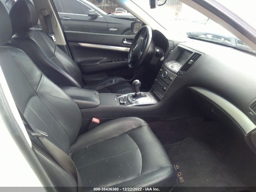 2015 INFINITI Q40 JN1CV6AP7FM501811