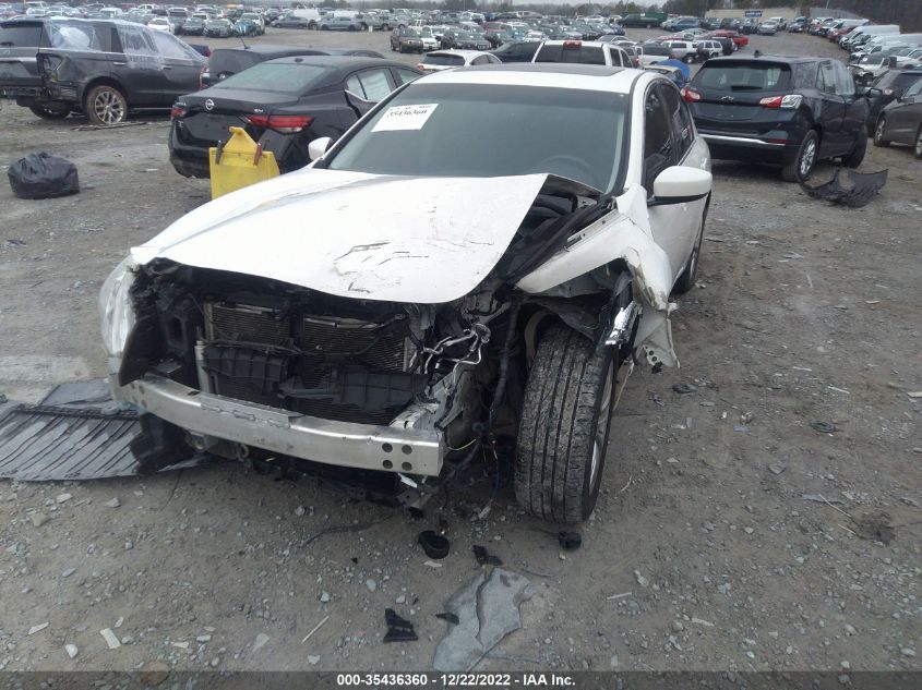 2015 INFINITI Q40 JN1CV6AP7FM501811