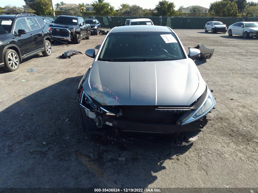 VIN 5NPD74LF0LH550570 2020 HYUNDAI ELANTRA SE