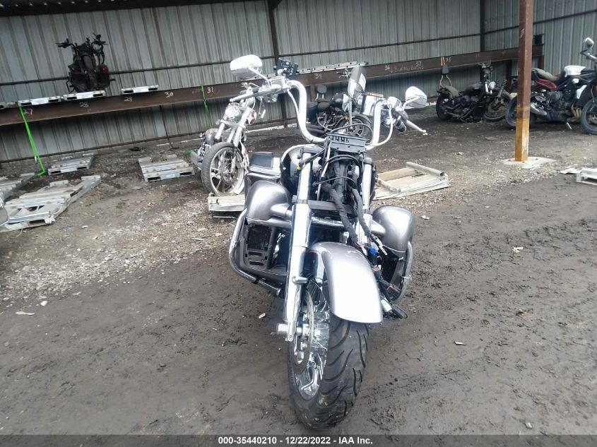 2016 HARLEY-DAVIDSON FLTRU 1HD1KGL12GB612631