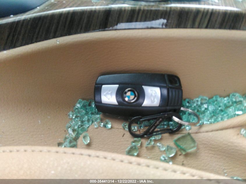 2015 BMW X1 SDRIVE28I - WBAVM1C50FV315476