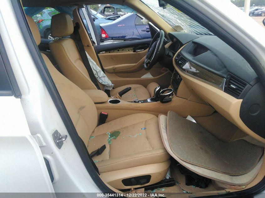 2015 BMW X1 SDRIVE28I - WBAVM1C50FV315476