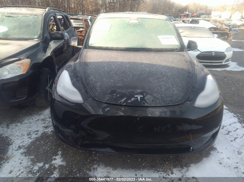 VIN 5YJYGDEE8MF092539 2021 TESLA MODEL Y LONG RANGE