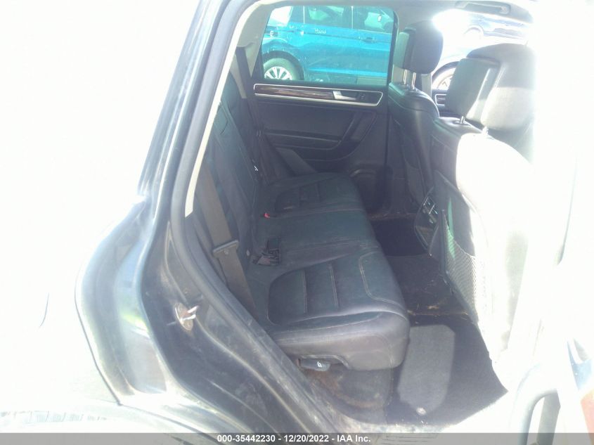 2014 VOLKSWAGEN TOUAREG LUX WVGEP9BP7ED012125