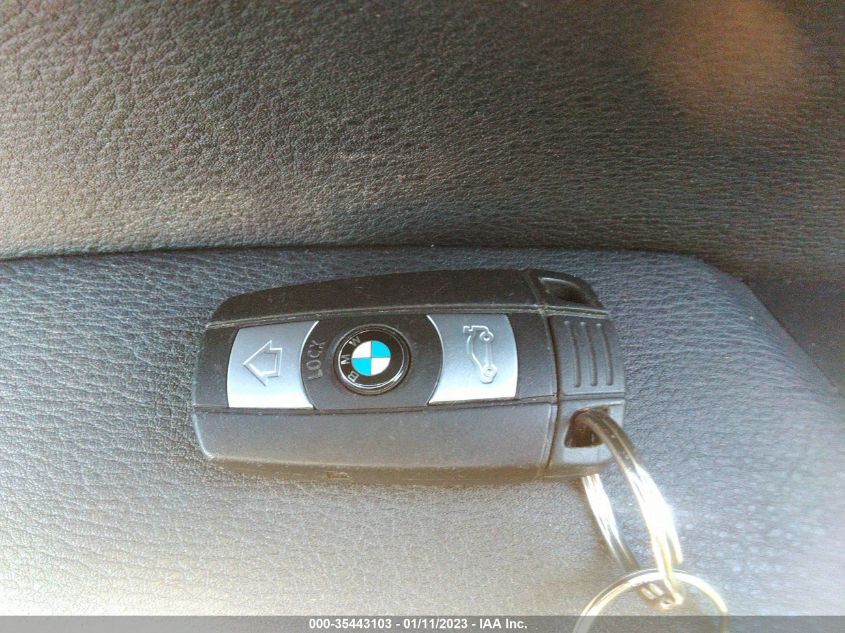 2013 BMW X1 XDRIVE28I WBAVL1C52DVR87085