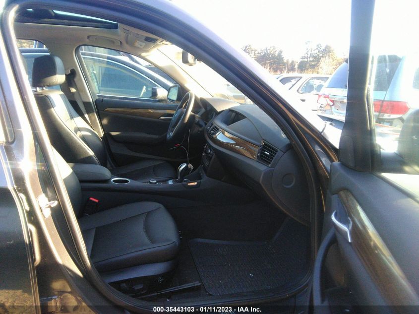 2013 BMW X1 XDRIVE28I WBAVL1C52DVR87085