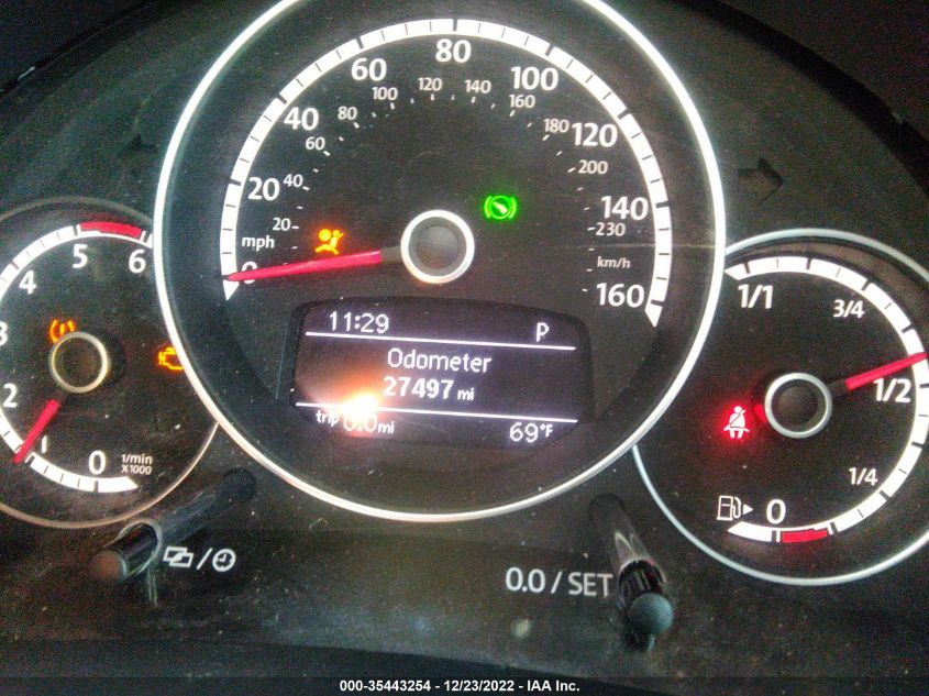 2013 VOLKSWAGEN BEETLE 2.0L TDI W/SUN 3VWJL7AT2DM682781