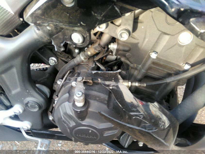 2016 YAMAHA YZFR3 MH3RH06Y0GK013196