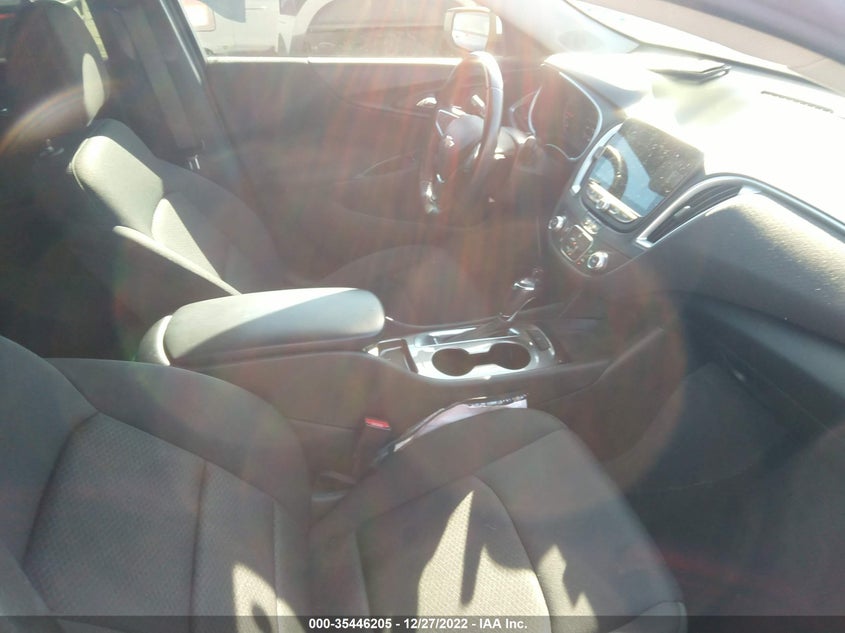 VIN 1G1ZG5ST2LF118102 2020 CHEVROLET MALIBU RS