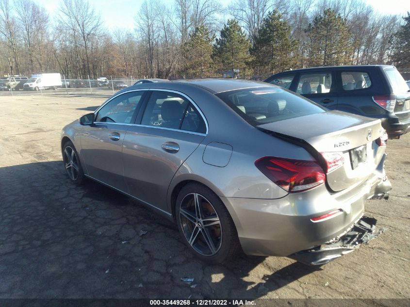 2019 MERCEDES-BENZ A-CLASS A 220 WDD3G4FB8KW010757