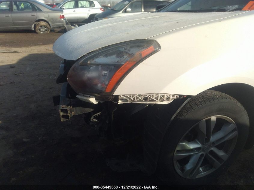 2015 NISSAN ROGUE SELECT S JN8AS5MV9FW750704