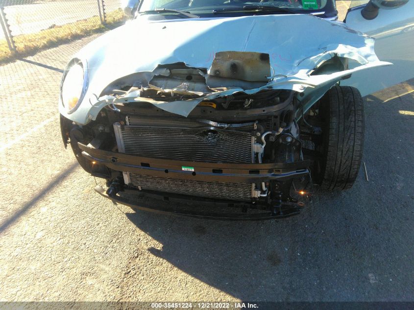 2013 MINI COOPER HARDTOP WMWSU3C56DT370666