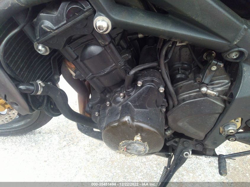 2009 TRIUMPH MOTORCYCLE STREET TRIPLE 675 SMTD01NE49J377290