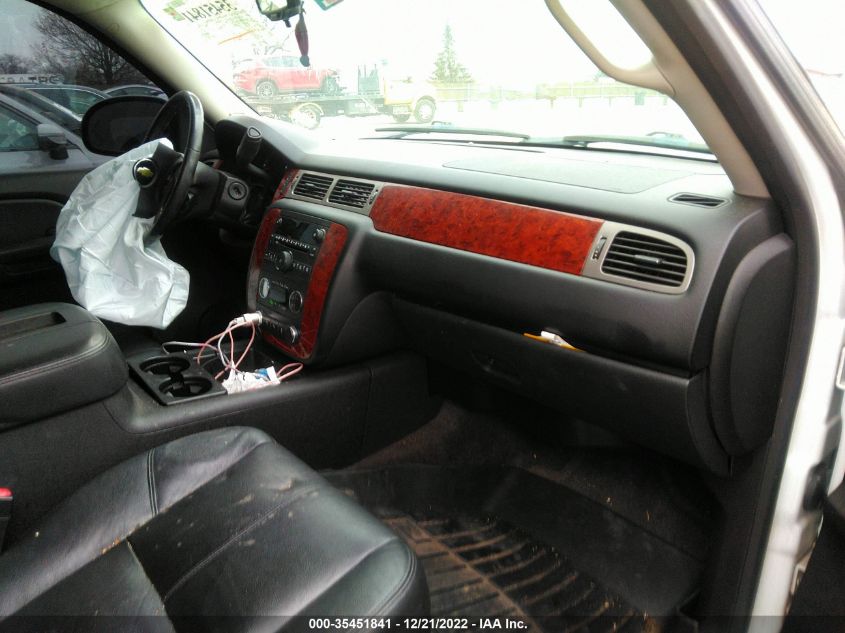 2013 CHEVROLET TAHOE LT 1GNSKBE08DR178514