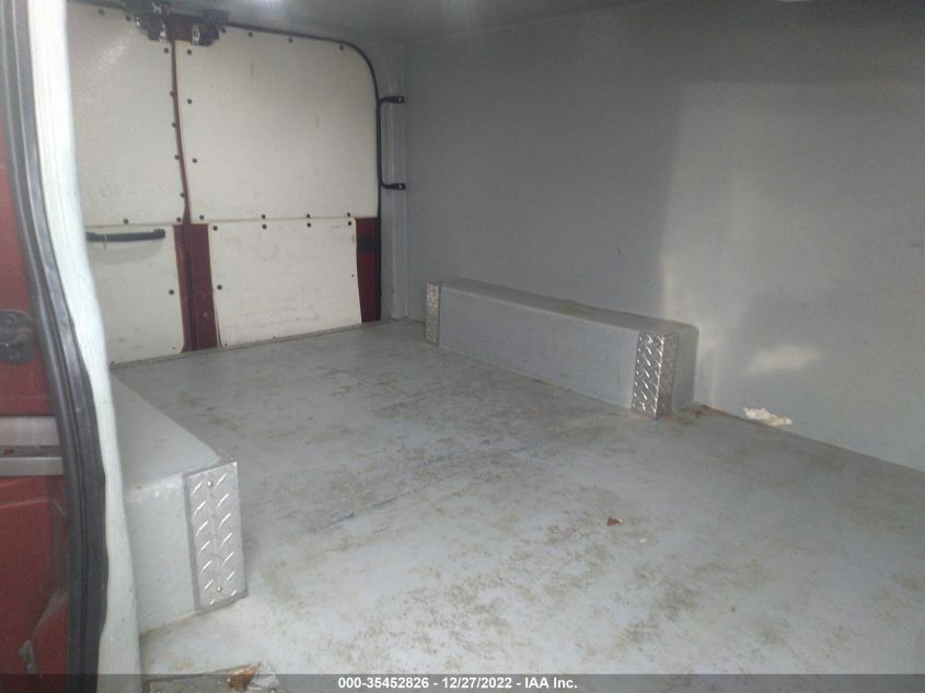 2018 NISSAN NV CARGO SV 1N6BF0KM1JN813632