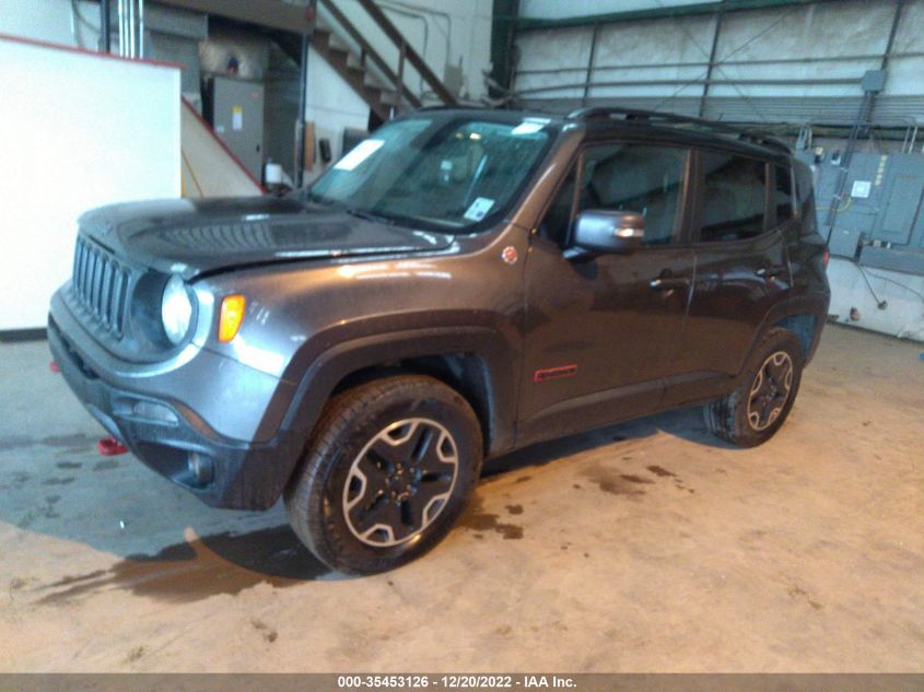 VIN ZACCJBCT8GPD02569 2016 JEEP RENEGADE no.2