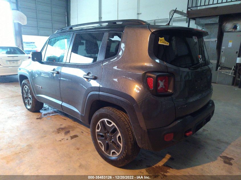 VIN ZACCJBCT8GPD02569 2016 JEEP RENEGADE no.3