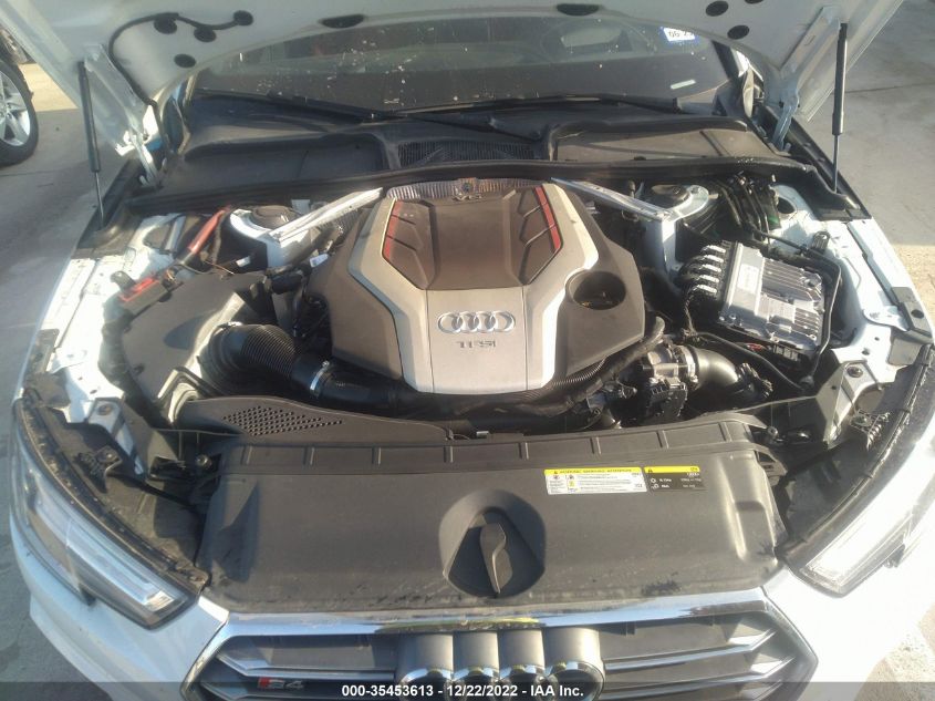 2018 AUDI S4 PRESTIGE WAUC4AF42JA002570