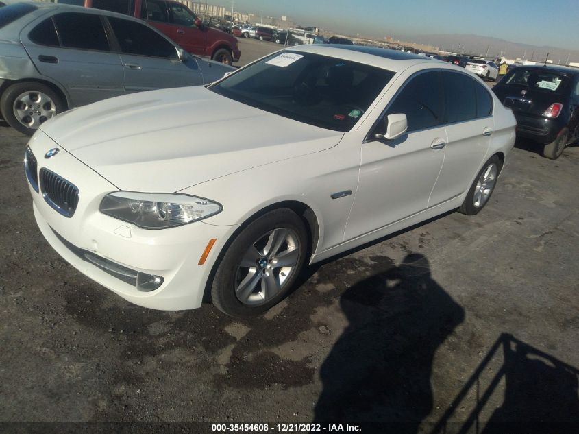 2013 BMW 5 SERIES 528I XDRIVE WBAXH5C50DDW15168