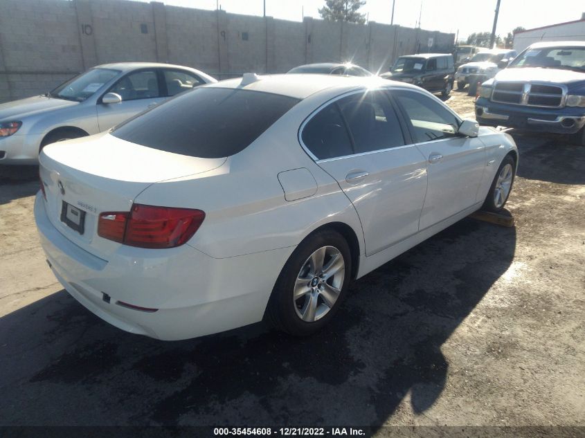2013 BMW 5 SERIES 528I XDRIVE WBAXH5C50DDW15168