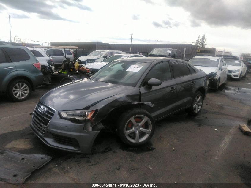 VIN WAUACGFF1F1068484 2015 AUDI A3 no.2