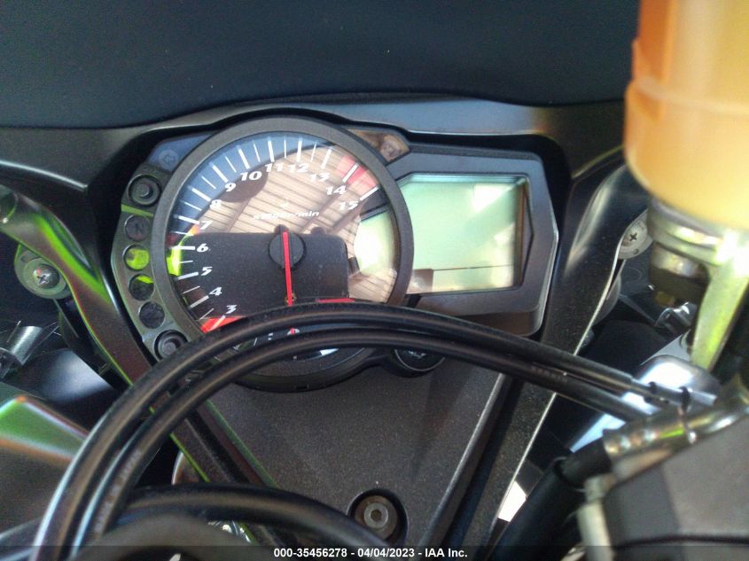 2006 SUZUKI GSX-R1000 JS1GT76A462106246