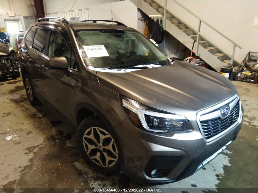 VIN: JF2SKAJC4MH426378 2021 SUBARU FORESTER PREMIUM