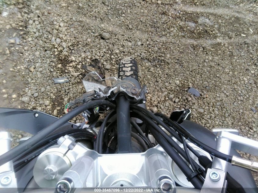 2014 TRIUMPH MOTORCYCLE TIGER 800XC ABS SMTE06BF9ET651550