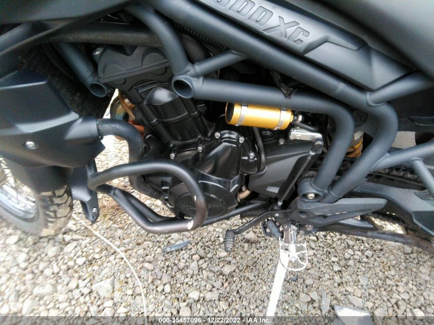 2014 TRIUMPH MOTORCYCLE TIGER 800XC ABS SMTE06BF9ET651550