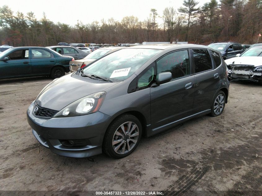 2013 HONDA FIT SPORT - JHMGE8G56DC033555
