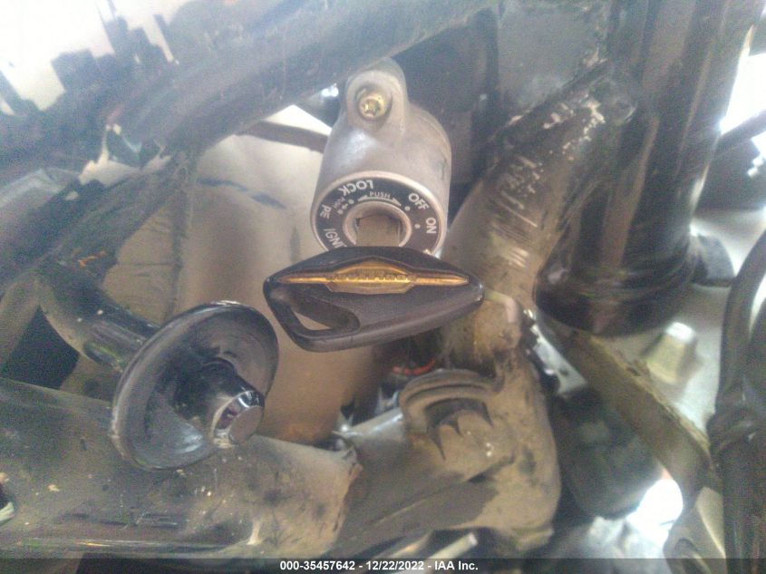 2006 SUZUKI M50 BK5 JS1VS56AX62100904
