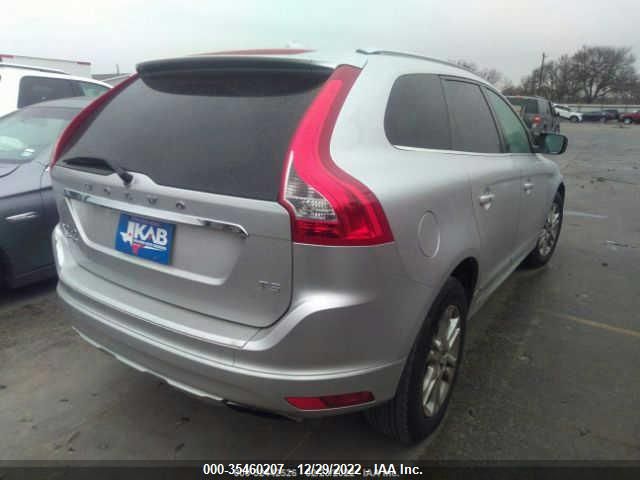 2015 VOLVO XC60 T5 DRIVE-E PREMIER YV440MDB1F2578252