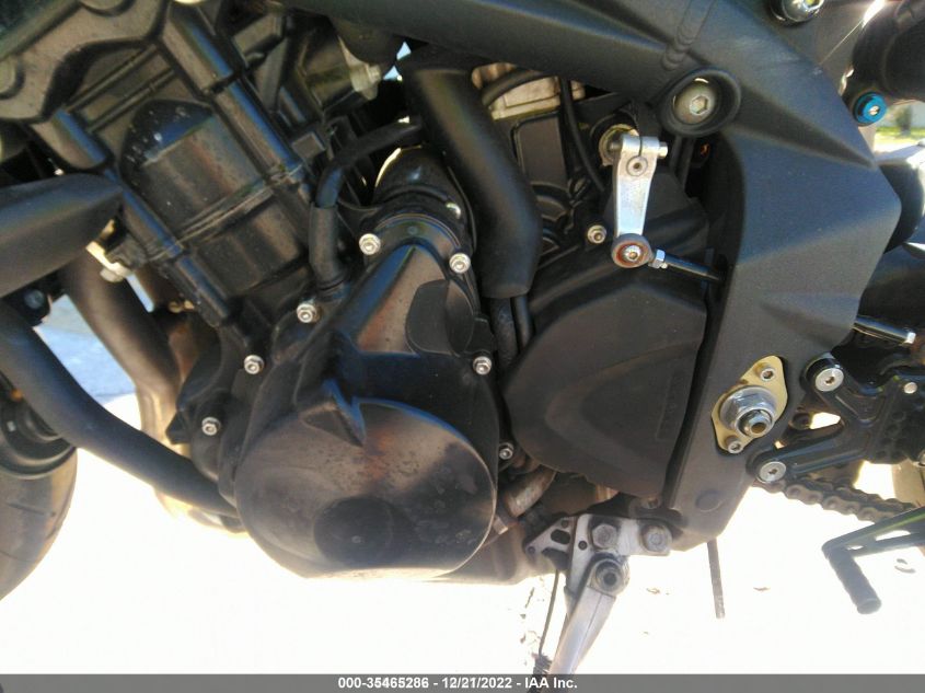 2009 TRIUMPH MOTORCYCLE STREET TRIPLE R SMTD02NEX9J399882