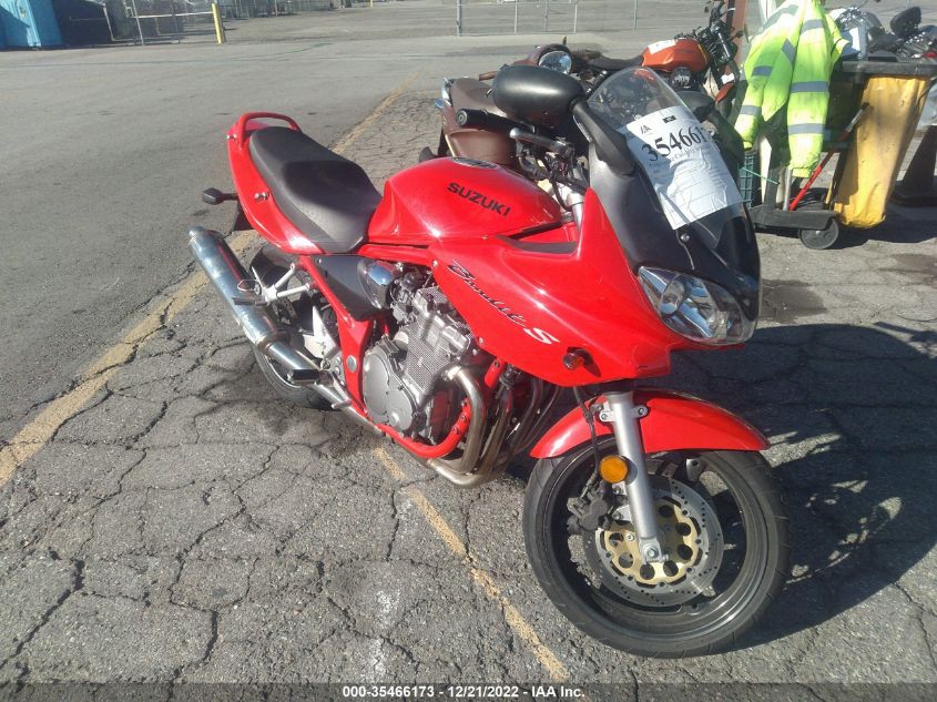 2000 SUZUKI GSF600 S - JS1GN7AAXY2101167