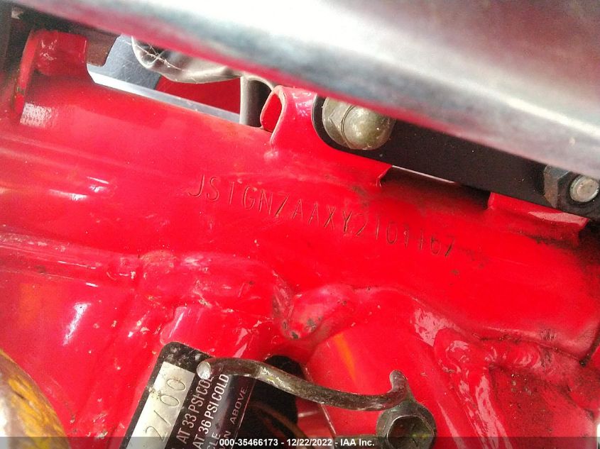 2000 SUZUKI GSF600 S - JS1GN7AAXY2101167