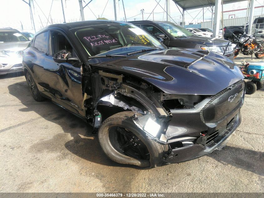 2022 FORD MUSTANG MACH-E CALIFORNIA ROUTE 1 3FMTK2SU3NMA57974