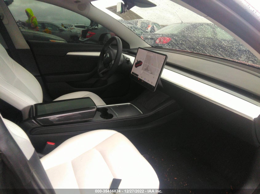 VIN 5YJ3E1EB3NF121869 2022 TESLA MODEL 3 LONG RANGE