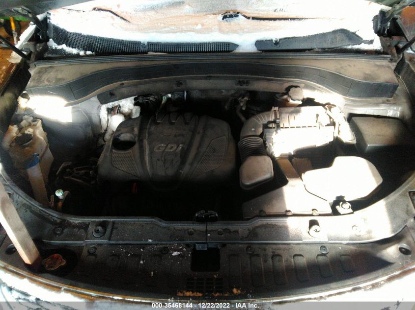 2014 KIA SORENTO LX - 5XYKT3A64EG547097