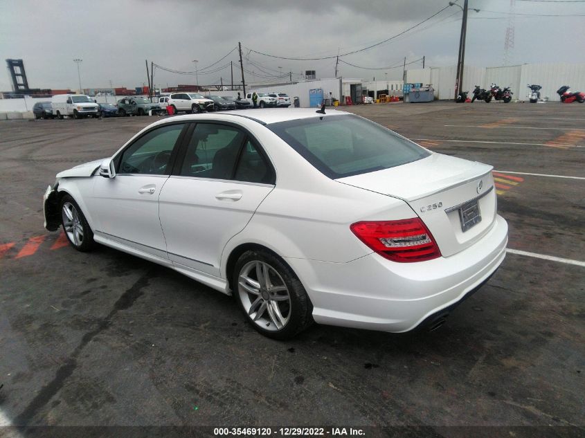 2014 MERCEDES-BENZ C-CLASS C 250 WDDGF4HBXEA964168