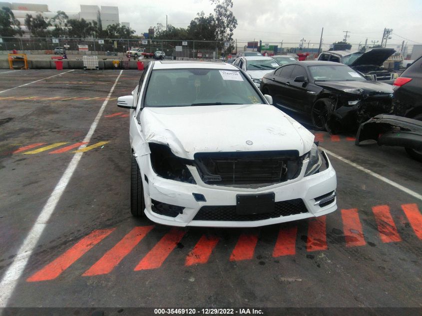 2014 MERCEDES-BENZ C-CLASS C 250 WDDGF4HBXEA964168